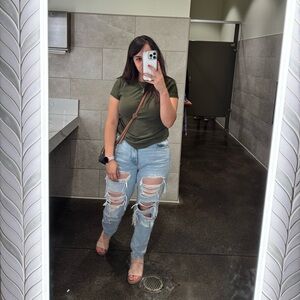 Meet your Posher, Sayuri